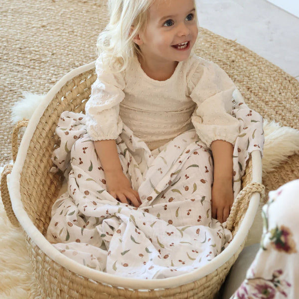 Bondi Wash / May Gibbs Gumnut Muslin Wrap