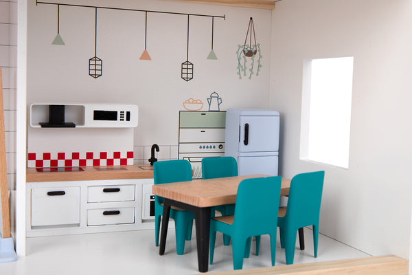 Tooky Toy / 3 Storey Dollhouse