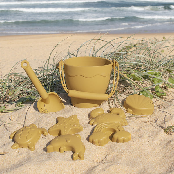 Playground / Silicone Bucket & Spade Set (8pc) - Sunshine