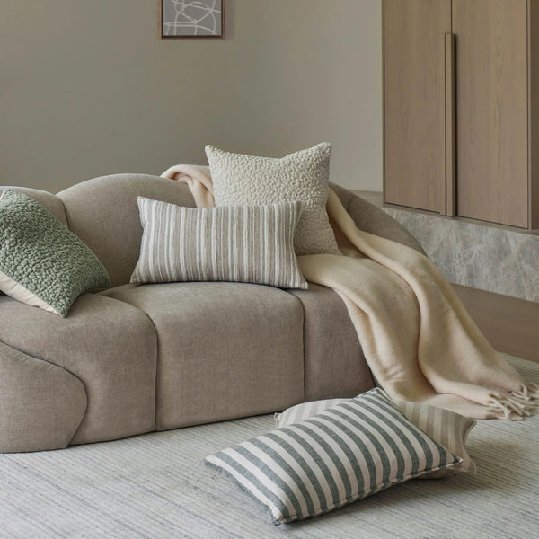 Amalfi / Zephy Throw - Ivory