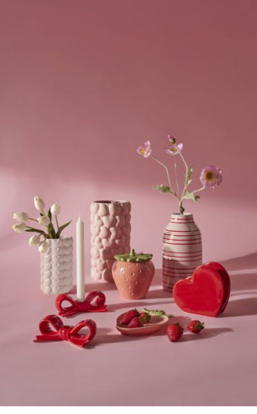 Emporium / Saylor Bow Candle Holder - Red