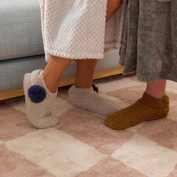 Annabel Trends / Slouchy Slippers - Navy & Pink