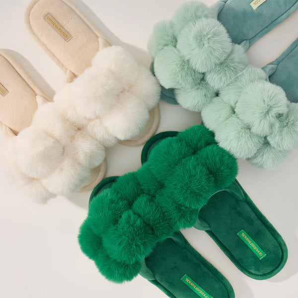 Annabel Trends / Cosy Luxe Pom Pom Slipper - Ivory