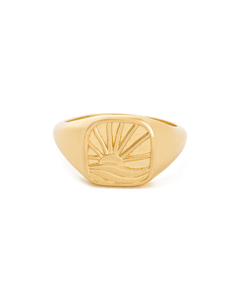 Kirstin Ash / Soleil Signet Ring - 18K Gold Vermeil